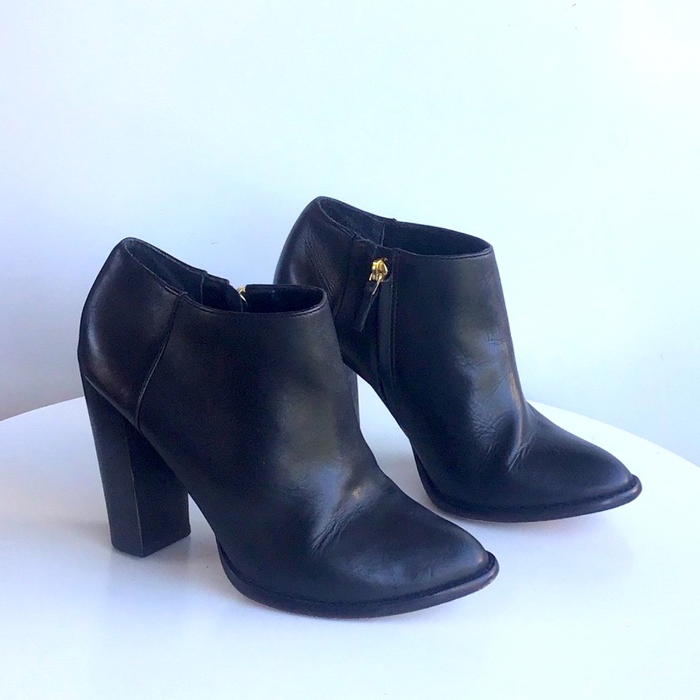 Elizabeth and James Shane heeled Black Leather Ankle Booties